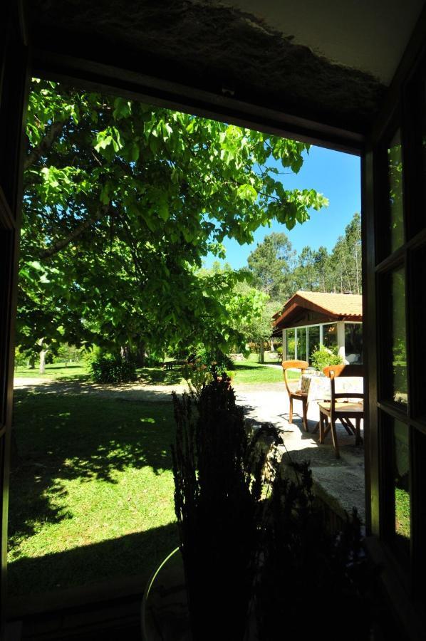 Вилла Casas De Santiago Вила-Нова-ди-Сервейра Экстерьер фото